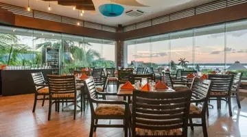 Wyndham Grand Cancun All Inclusive Resort & Villas