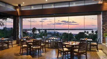 Wyndham Grand Cancun All-Inclusive Resort & Villas