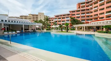 Wyndham Grand Cancun All Inclusive Resort & Villas