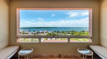 Wyndham Grand Cancun All Inclusive Resort & Villas