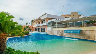 Wyndham Grand Cancun All Inclusive Resort & Villas