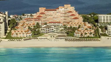 Wyndham Grand Cancun All-Inclusive Resort & Villas