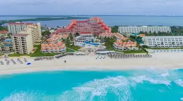 Wyndham Grand Cancun All Inclusive Resort & Villas