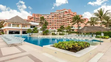 Wyndham Grand Cancun All Inclusive Resort & Villas