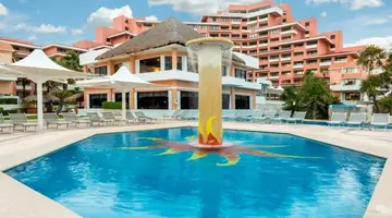Wyndham Grand Cancun All Inclusive Resort & Villas