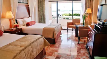 Wyndham Grand Cancun All Inclusive Resort & Villas