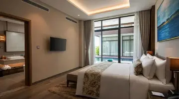 WYNDHAM GRAND KN PARADISE CAM RANH