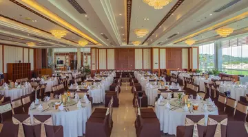 WYNDHAM GRAND KN PARADISE CAM RANH