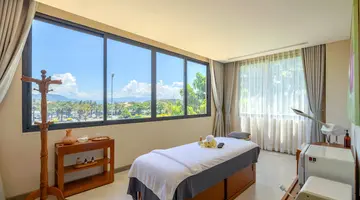 WYNDHAM GRAND KN PARADISE CAM RANH