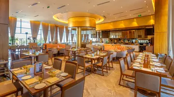 WYNDHAM GRAND KN PARADISE CAM RANH