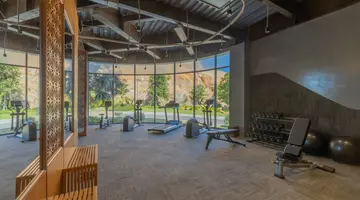 WYNDHAM GRAND KN PARADISE CAM RANH