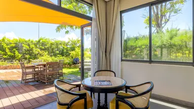 WYNDHAM GRAND KN PARADISE CAM RANH