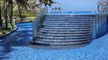WYNDHAM GRAND KN PARADISE CAM RANH