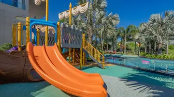 WYNDHAM GRAND KN PARADISE CAM RANH