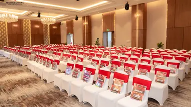 WYNDHAM GRAND KN PARADISE CAM RANH
