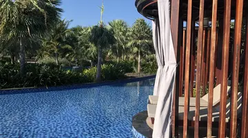 WYNDHAM GRAND KN PARADISE CAM RANH
