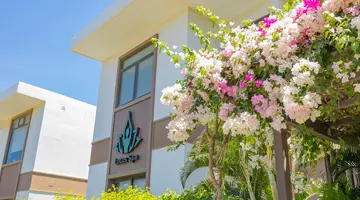 WYNDHAM GRAND KN PARADISE CAM RANH
