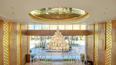 WYNDHAM GRAND KN PARADISE CAM RANH