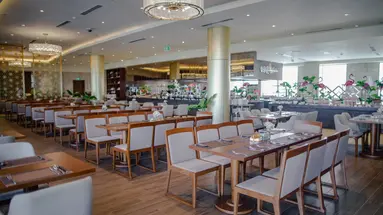 WYNDHAM GRAND KN PARADISE CAM RANH