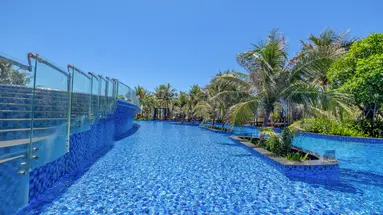 WYNDHAM GRAND KN PARADISE CAM RANH