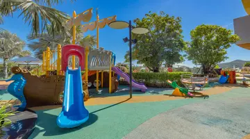 WYNDHAM GRAND KN PARADISE CAM RANH