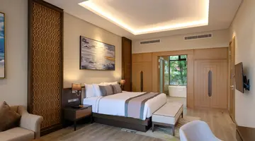 WYNDHAM GRAND KN PARADISE CAM RANH