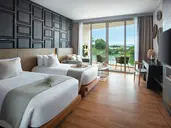 WYNDHAM GRAND NAI HARN BEACH PHUKET (EX.WYNDHAM NAI HARN BEACH PHUKET)