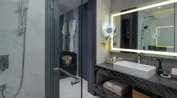 WYNDHAM GRAND NAI HARN BEACH PHUKET (EX.WYNDHAM NAI HARN BEACH PHUKET)