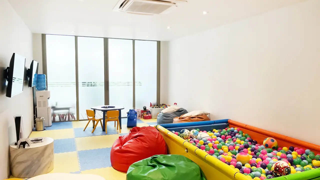 WYNDHAM GRAND NAI HARN BEACH PHUKET (EX.WYNDHAM NAI HARN BEACH PHUKET)