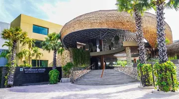 Wyndham Grand Nai Harn Beach Phuket