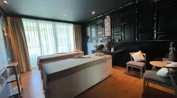 WYNDHAM GRAND NAI HARN BEACH PHUKET