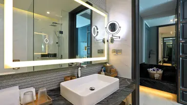 WYNDHAM GRAND NAI HARN BEACH PHUKET