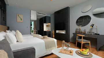 WYNDHAM GRAND NAI HARN BEACH PHUKET