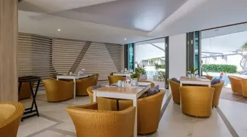 WYNDHAM GRAND NAI HARN BEACH PHUKET