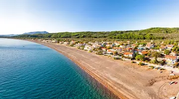 Wyspa Evia i święte Delfy