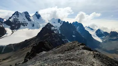 Wyzwania Górskie: PeruBoliwia