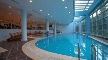 X Life Hotel (Adults Only +15)