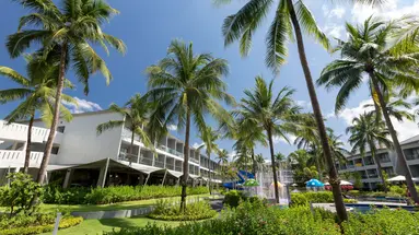 X10 KHAOLAK RESORT