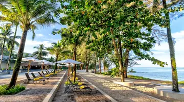 X10 Khaolak Resort