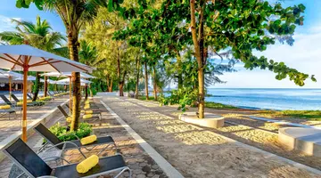 X10 Khaolak Resort