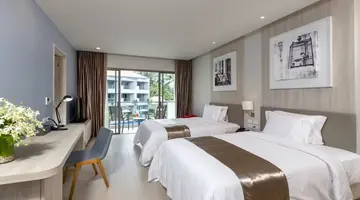 X10 KHAOLAK RESORT