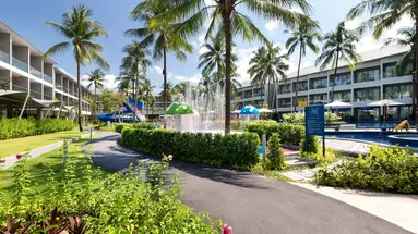 X10 KHAOLAK RESORT