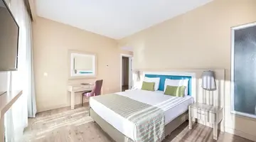 Xafira Deluxe Resort