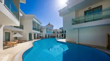 Xafira Deluxe Resort
