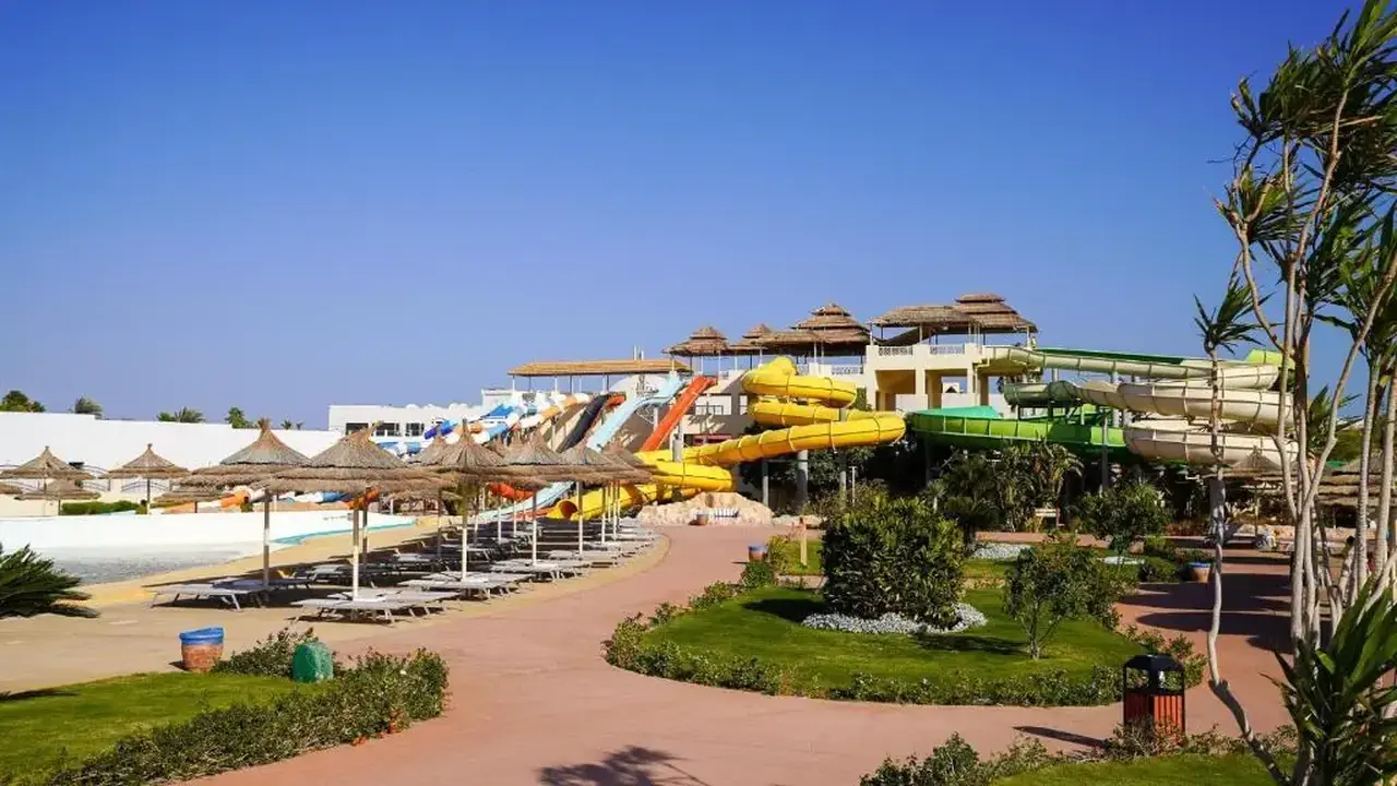 XANADU CLUB MAKADI BAY