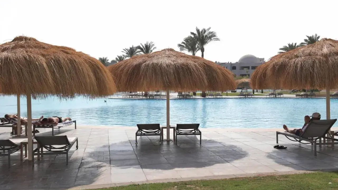 XANADU CLUB MAKADI BAY