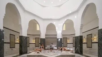 XANADU CLUB MAKADI BAY