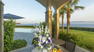 XANADU ISLAND HOTEL