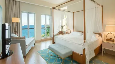 XANADU ISLAND HOTEL