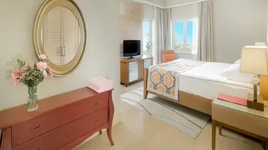 XANADU ISLAND HOTEL